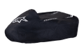 Alpinestars Kart Cover, negra, con logotipo de estrella y nombre de Alpinestars en blanco, cubierta protectora para kart, tejido duradero resistente a la intemperie con detalles de rayas blancas, diseño estructurado para protección en el paddock