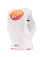 Protector de pecho Alpinestars Stella PLASMA para mujer, Light Lilac Fade White, vista trasera con un gráfico degradado en amarillo y rosa y logotipo blanco, construcción de malla transpirable blanca y correas laterales perforadas para protección off-road.