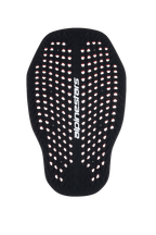 Inserto protector de espalda Alpinestars Nucleon Plasma, protector de espalda para moto en negro y rojo, estructura de panal altamente perforada para ventilación, logotipo de Alpinestars vertical en blanco, protección ligera y adaptable contra impactos con certificación CE de Nivel 2.