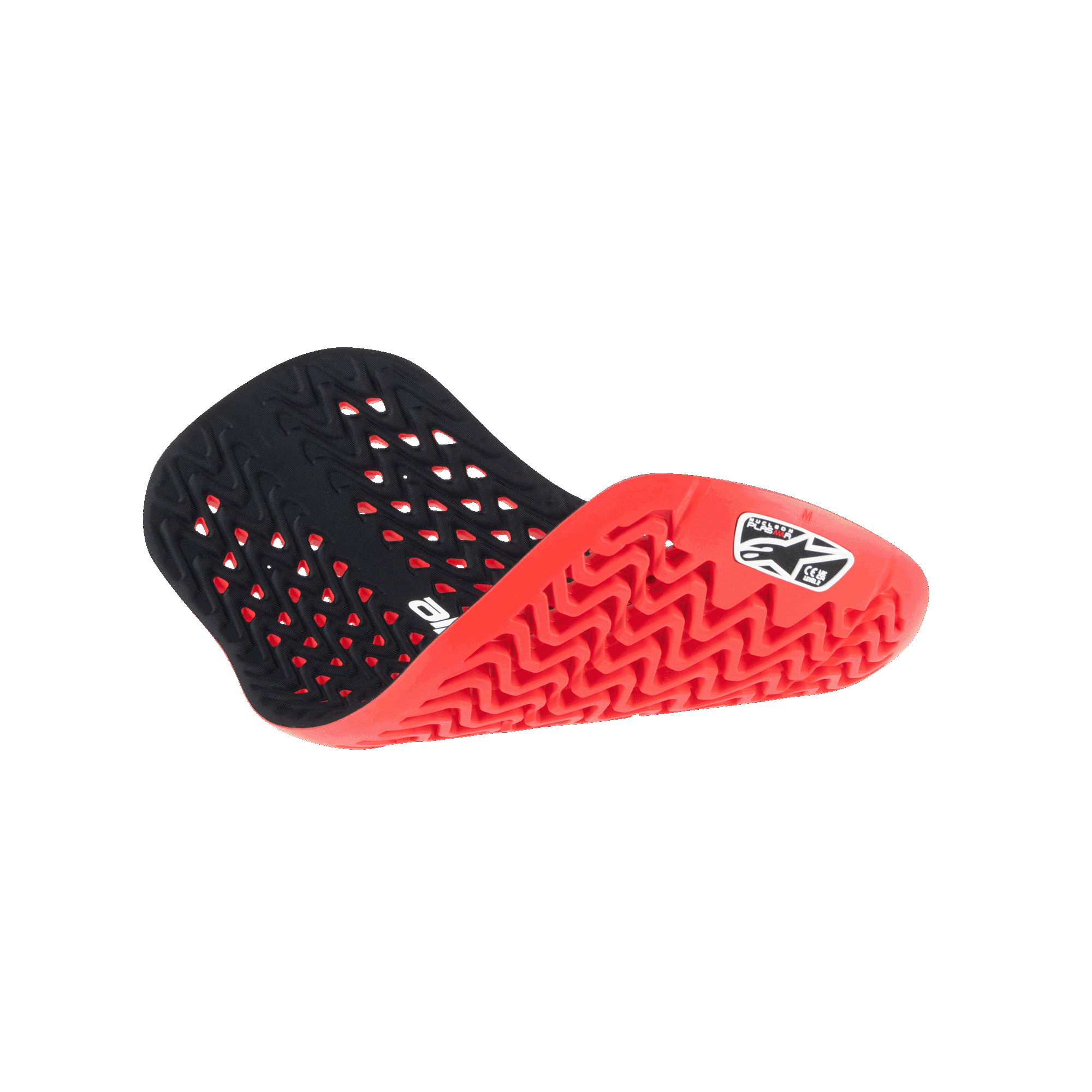 Inserto de protector de espalda Alpinestars Nucleon Plasma, rojo y negro, mostrado en posición doblada para resaltar su flexibilidad, con un interior negro perforado y un exterior rojo texturizado con patrón en zigzag y logotipo blanco de Alpinestars, protección para motocicleta ligera y ventilada.