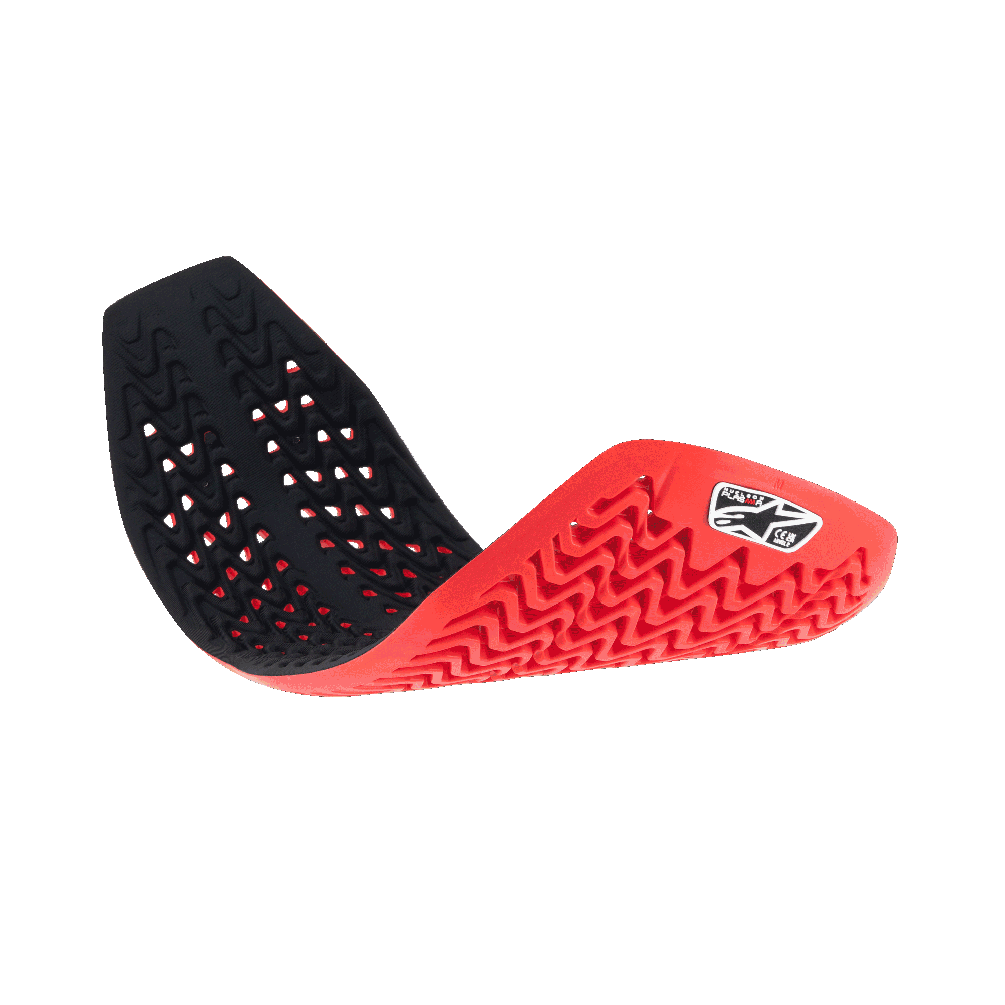 Alpinestars Nucleon Plasma Full Back Protector Insert, rojo y negro, protector de espalda flexible para motocicleta mostrado curvado para demostrar su flexibilidad, con estructura de panal ventilada y patrones ondulados para la absorción de impactos y transpirabilidad