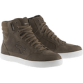 Alpinestars J-6 Waterproof Shoe, zapatillas altas marrones, suelas de goma blancas, calzado de moto urbano y casual, con parte superior de cuero marrón, cuello del tobillo acolchado y ojales metálicos