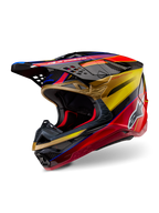 Casco Alpinestars Supertech M10 Era, casco de motocross, Gold Yellow Rio Red Glossy, calota aerodinámica de fibra de carbono con gráficos vibrantes en rojo y dorado, con múltiples puertos de entrada y salida, logotipo de Alpinestars en blanco y acabado brillante