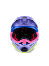 Casco Alpinestars Supertech M10 Jett Lawrence R01, casco de motocross, púrpura, rosa y amarillo flúor brillante, vista frontal que muestra el acolchado interior y la mentonera, 'ONE GOAL. ONE VISION.' impreso bajo la visera, gráficos de carreras coloridos con detalles en azul