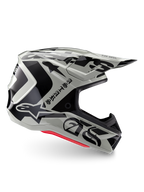 Casco Alpinestars Edición Limitada S-M7 Wolf Dust, casco de motocross en color Dune Black Glossy, perfil lateral con gráficos negros llamativos y logotipos de la marca, acentos rojos en la base, protección aerodinámica para la cabeza off-road