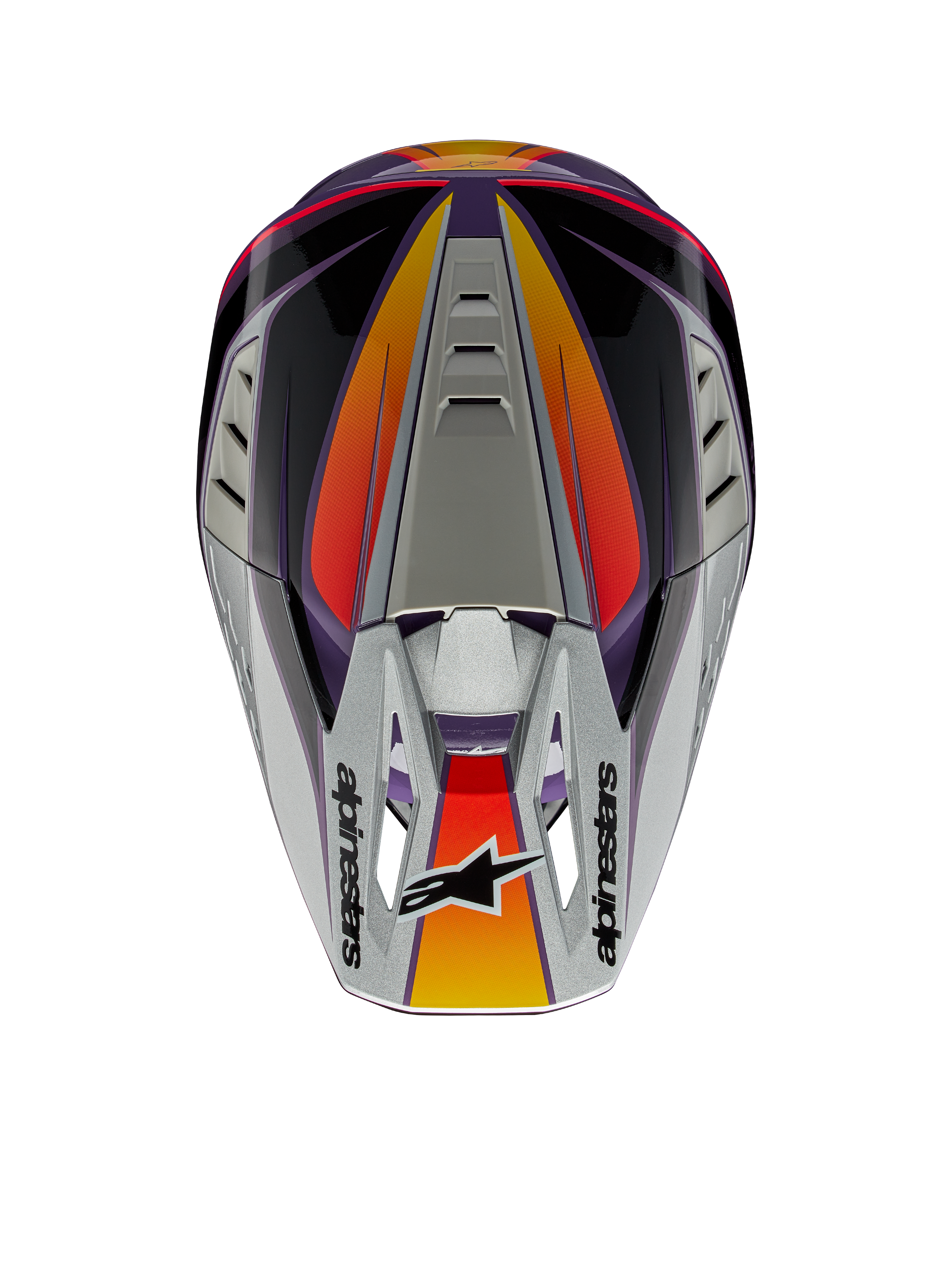 Casco Alpinestars S-M5 Sail ECE, casco de motocross, violeta, negro y plateado brillante, vista superior que muestra la visera plateada con el logotipo de Alpinestars, detalles con degradado en naranja y rojo, calota aerodinámica con puertos de ventilación, protección de cabeza de alto rendimiento para off-road