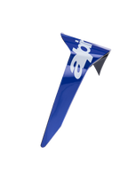 Alerón estándar Alpinestars Supertech R10 Arius, pieza de repuesto aerodinámica para casco, azul brillante con logotipo de Alpinestars en blanco, plástico moldeado de precisión para estabilidad en carreras de alta velocidad.