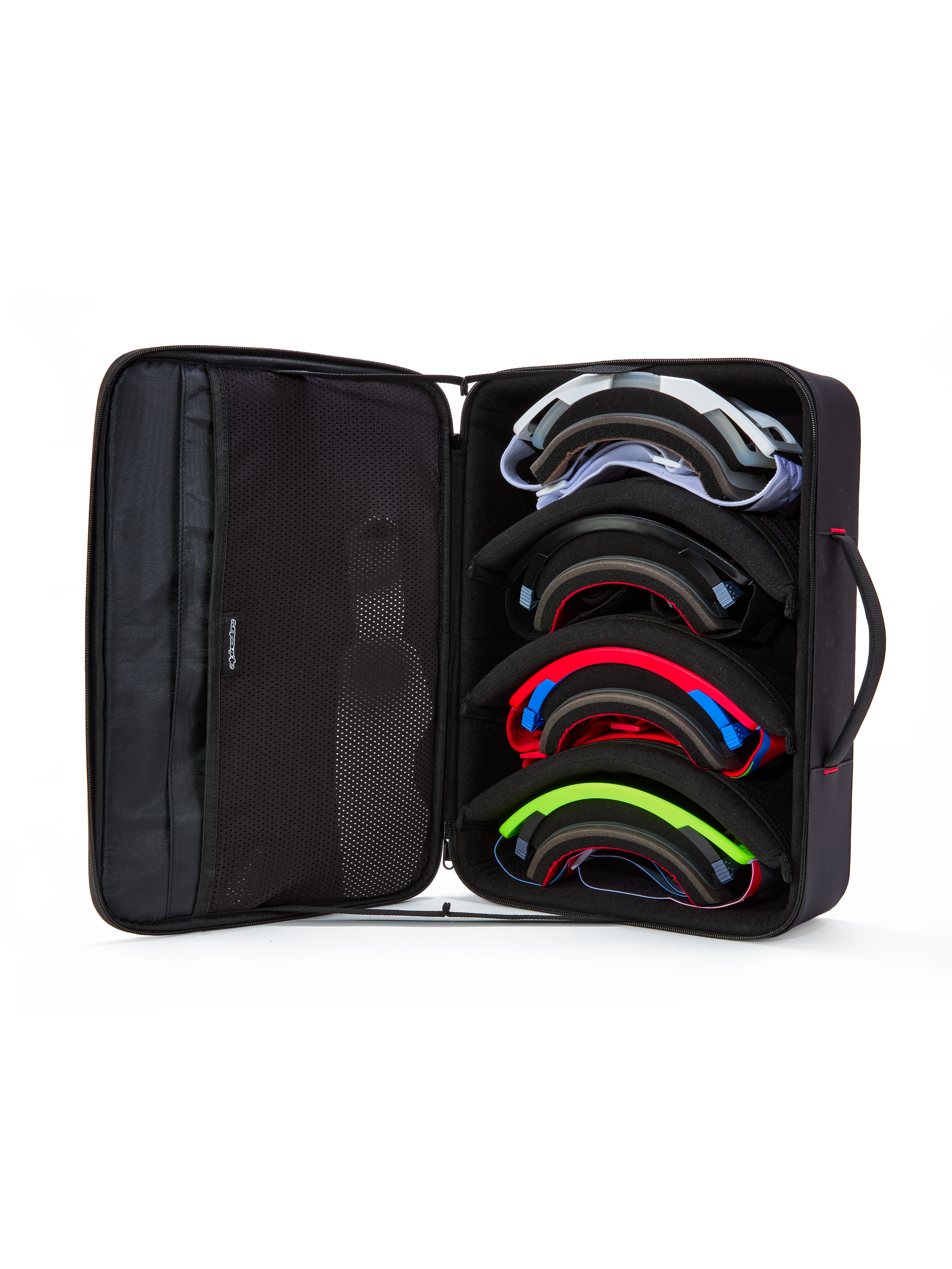 Estuche para gafas Alpinestars Supertech Vision, negro, vista abierta que muestra el almacenamiento interno para cuatro pares de gafas de motocross de colores, con divisores modulares y bolsillos de malla en la tapa, diseño de maletín estructurado para la protección de las gafas