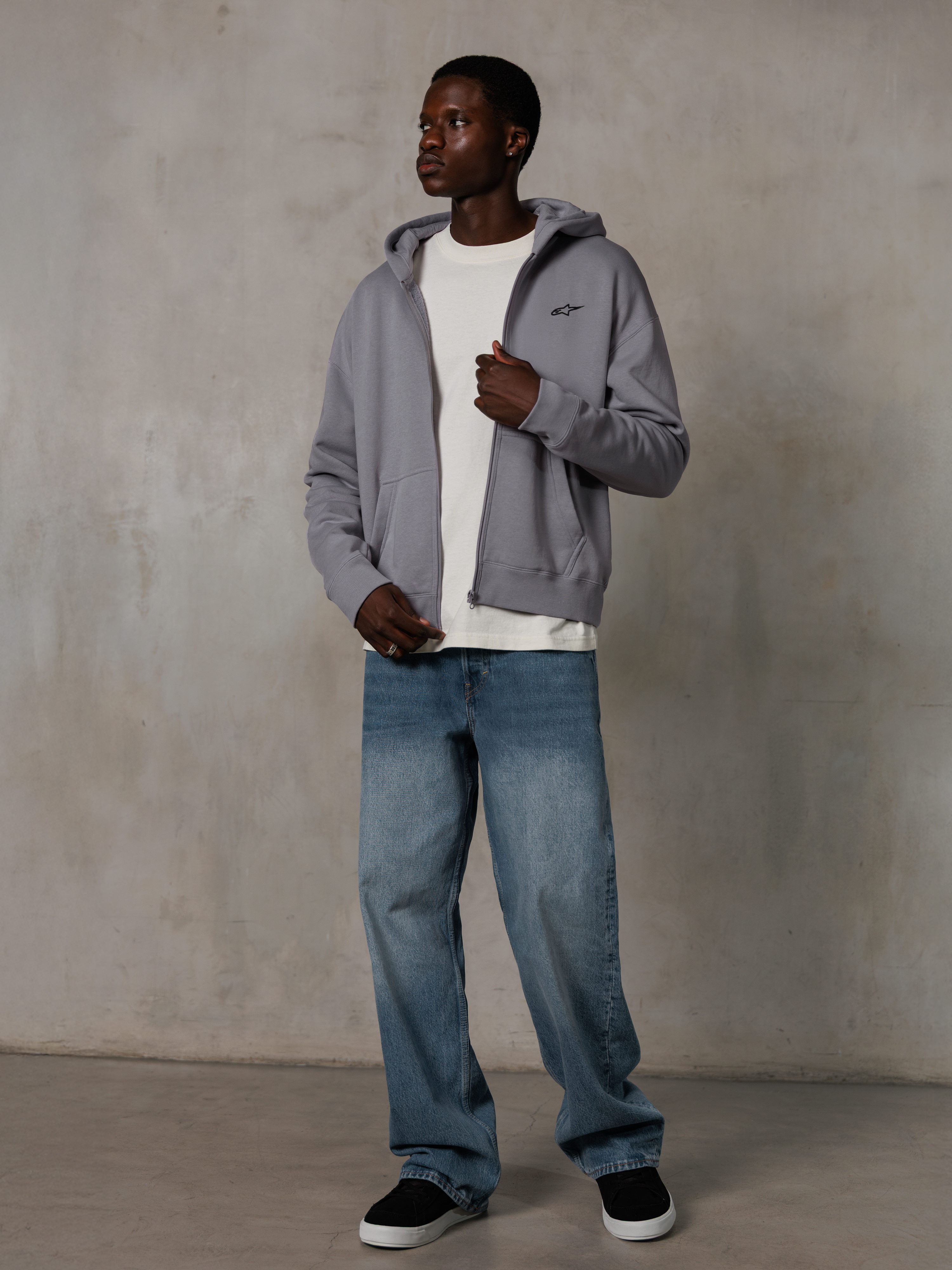 Sudadera Con Capucha Y Cremallera Essentials Ageless