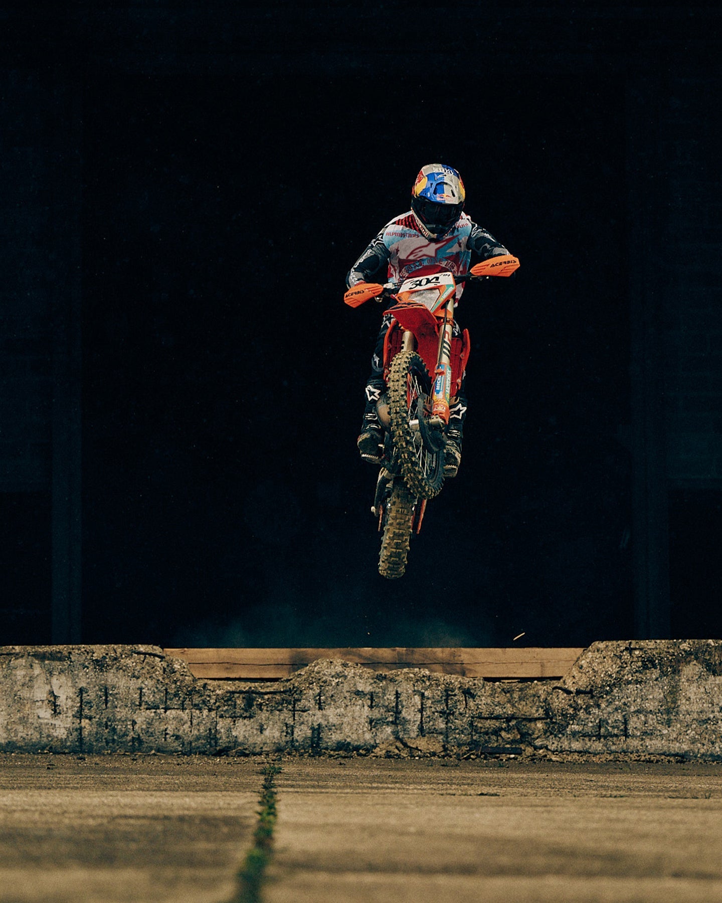 Image 70326324560250