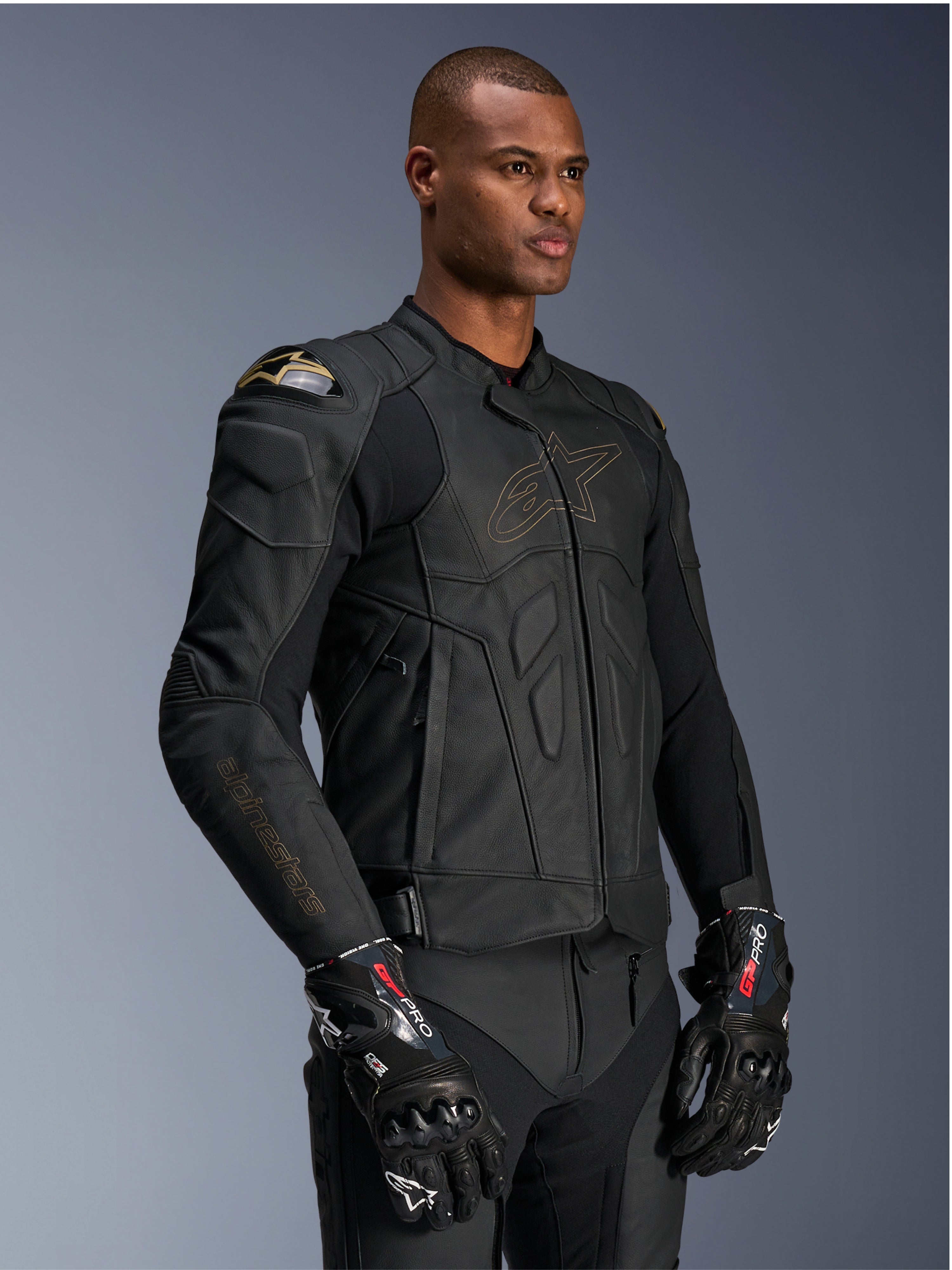 Alpinestars chaqueta de cuero Dusk, chaqueta de moto para hombre, negra con logo dorado, cuero y protección de hombros DFS