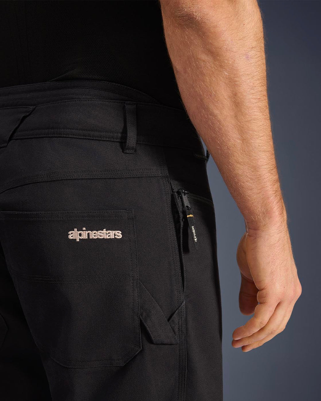 Image 69842534400378