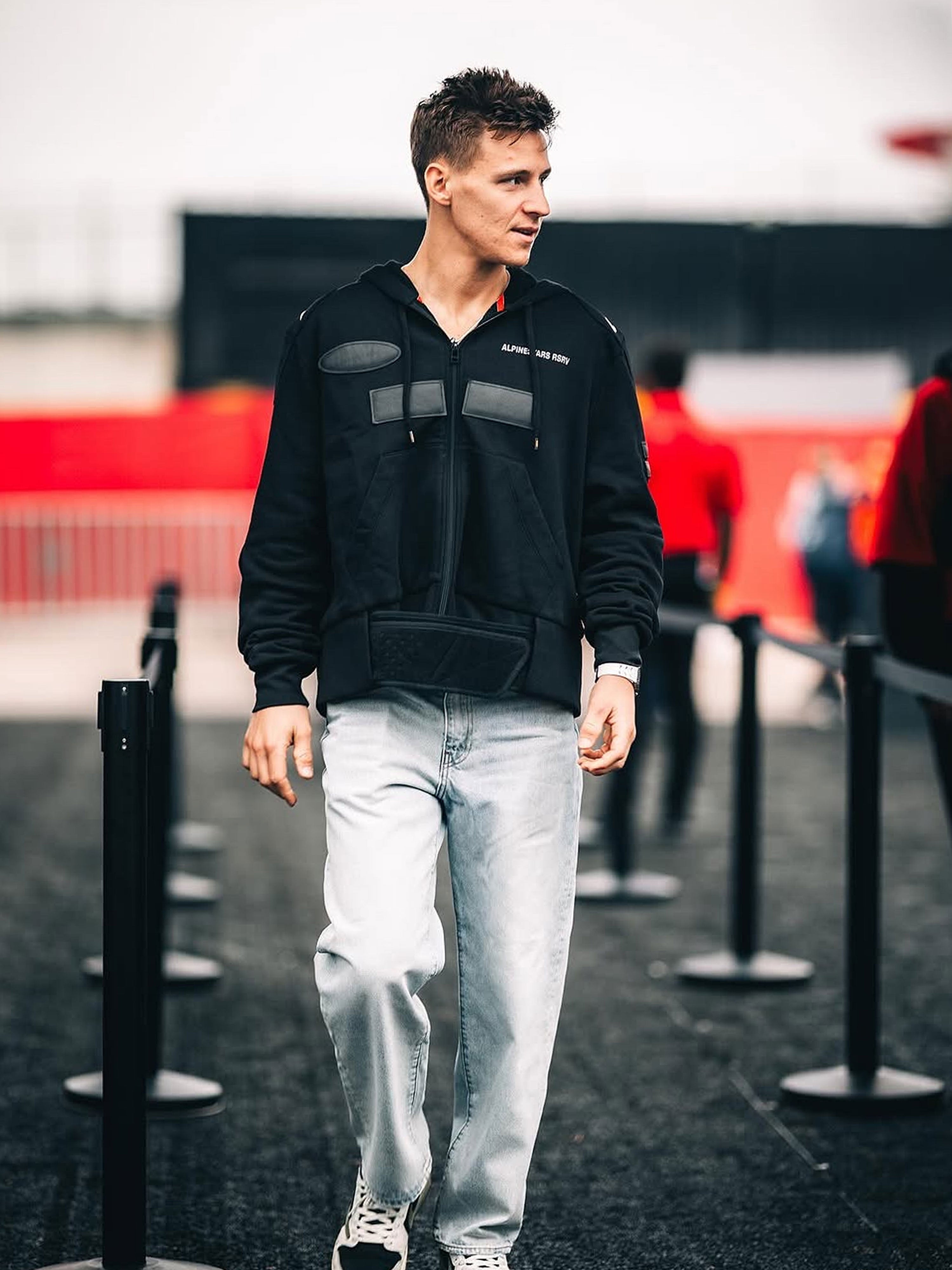 RSRV Sudadera Braced